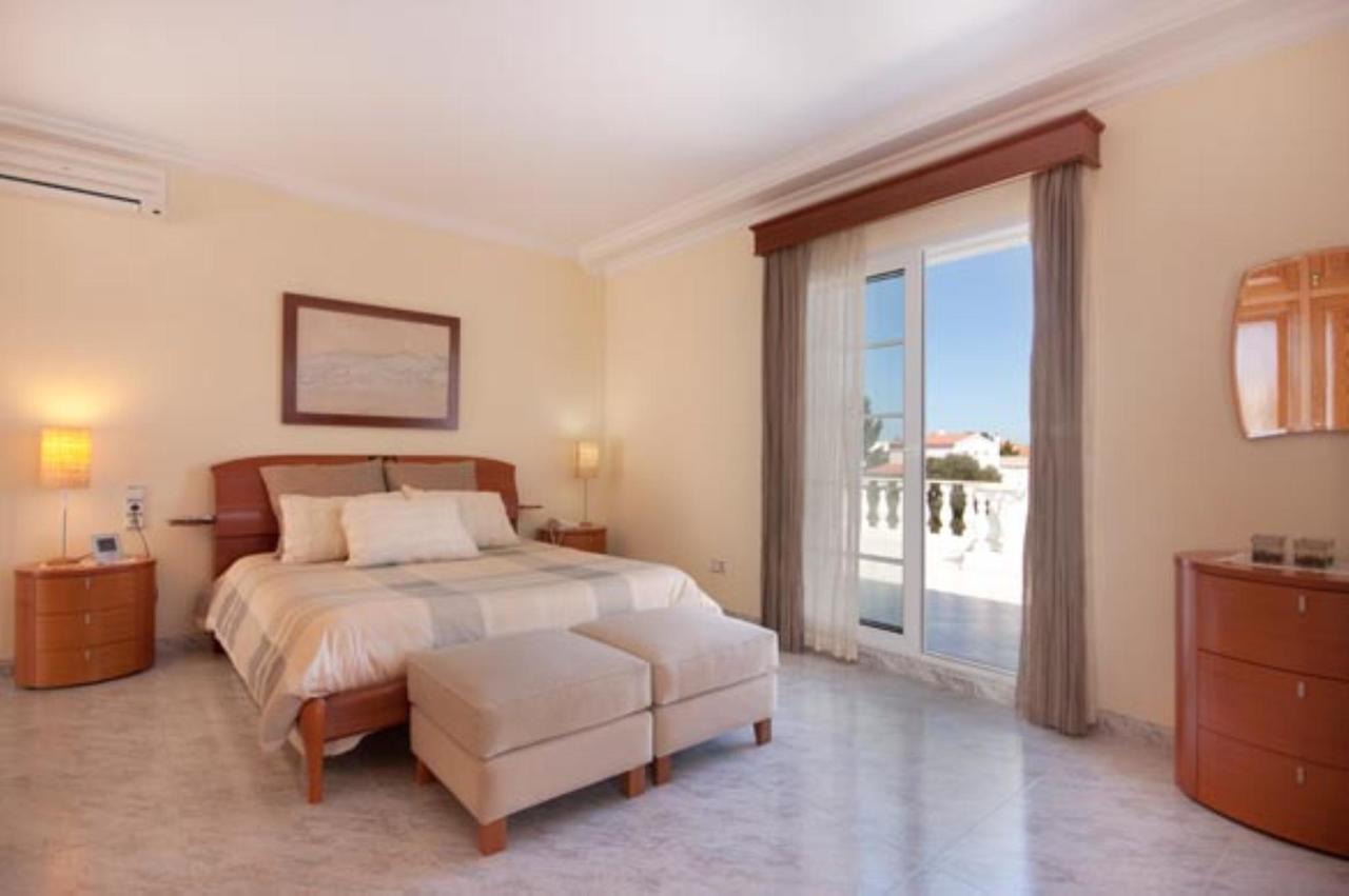 Villa Savanna Cala'N Blanes  Екстер'єр фото